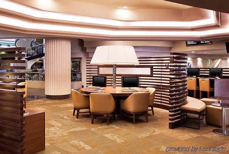 Sheraton Ґрінсборо Екстер'єр фото