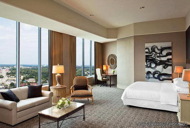 Sheraton Ґрінсборо Екстер'єр фото